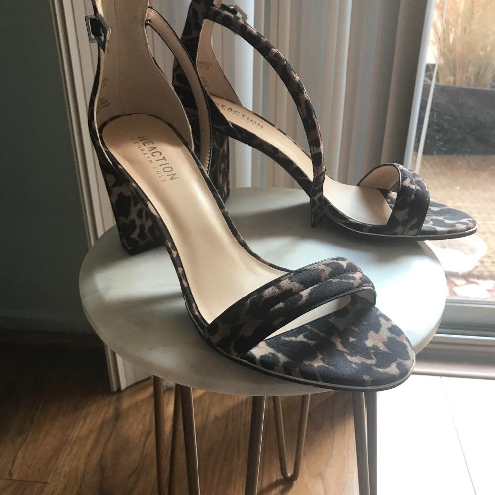 Kenneth Cole Reaction Leopard Heel Sandals 7.5